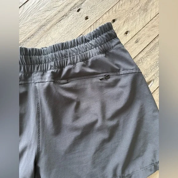 Lole Athletic Shorts, size medium. - Picture 6 of 6